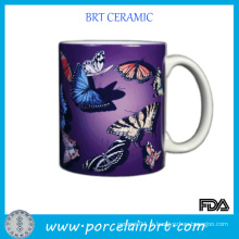 Belle tasse en céramique de motif papillon